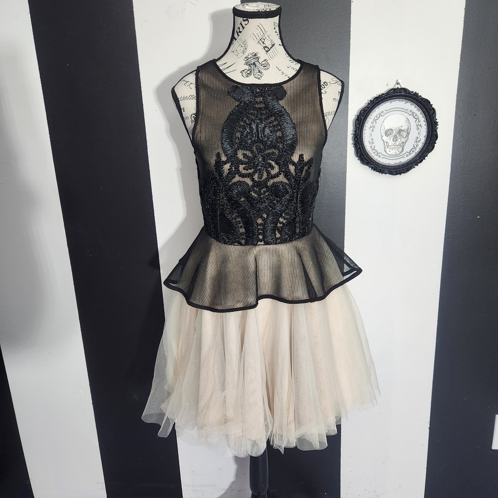 Cals Black and Cream Patterned Dress